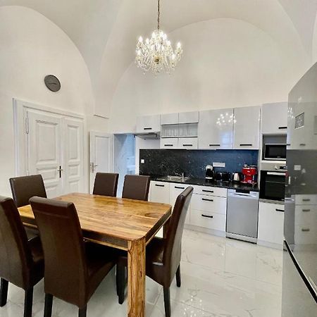 Masna 20C- Old Town Residence براغ المظهر الخارجي الصورة